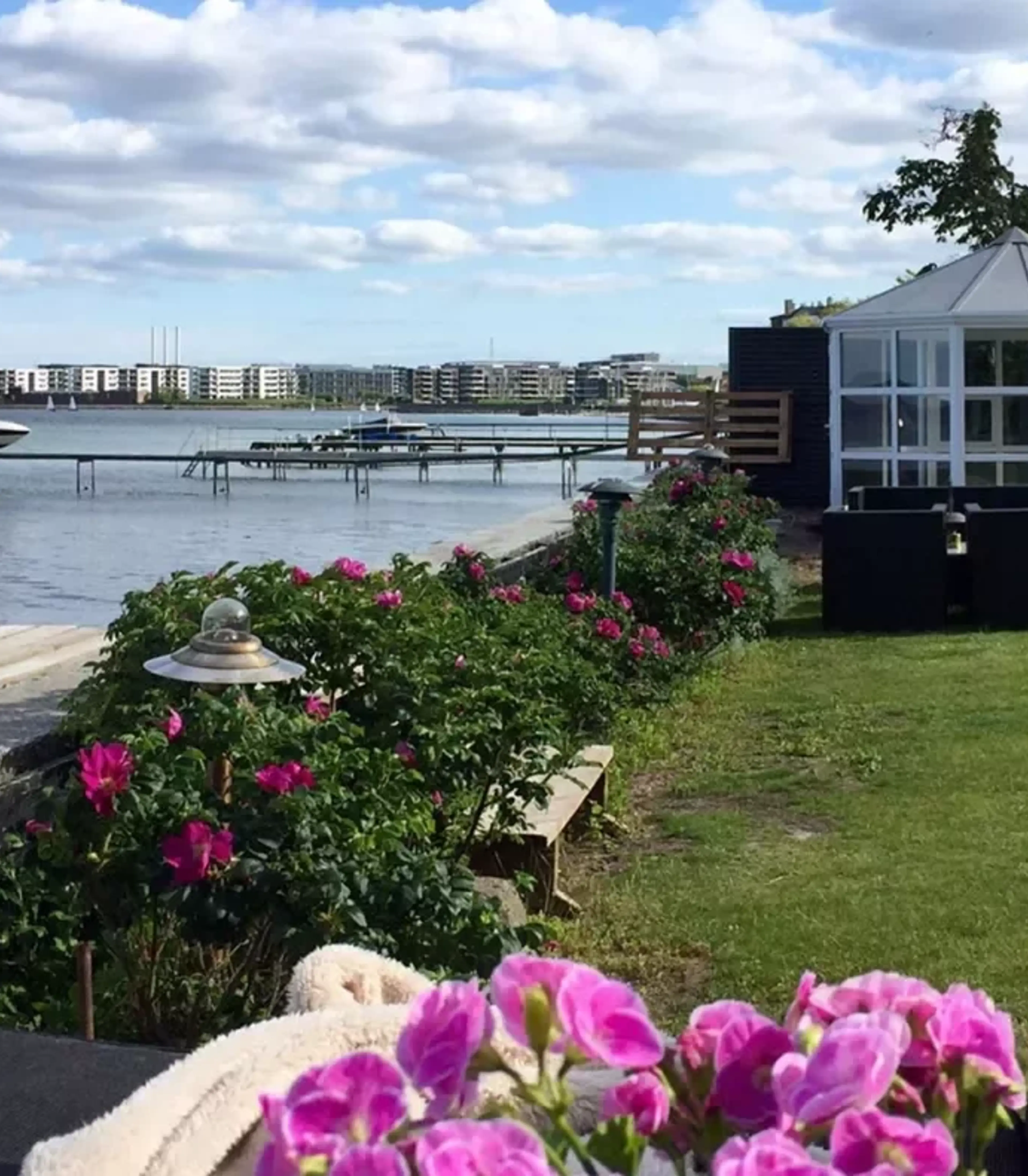 pavillon set forfra