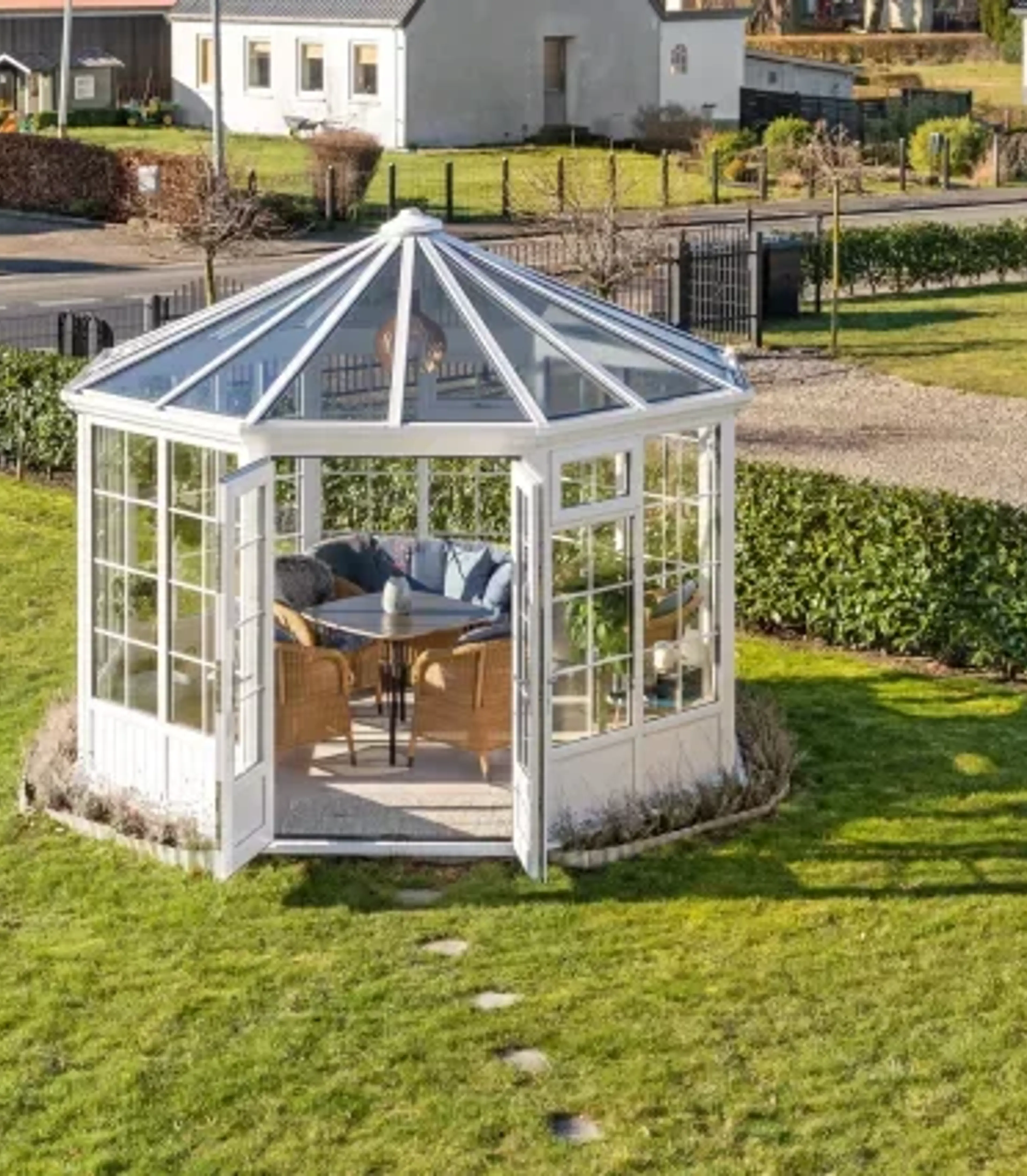 pavillon set oppe fra