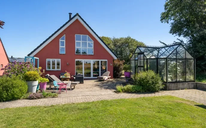 drivhus set fra siden